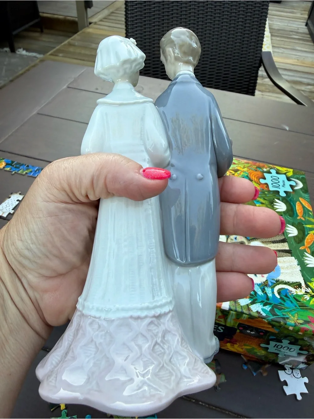 Lladro Glossy Ceramic Bride and Groom Cake Topper in White and Gray 4808 retired